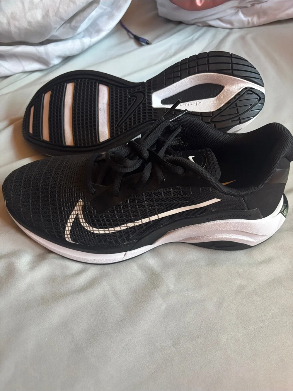 Nike women’s black athletic training shoes size 8.5 NEVER WORN